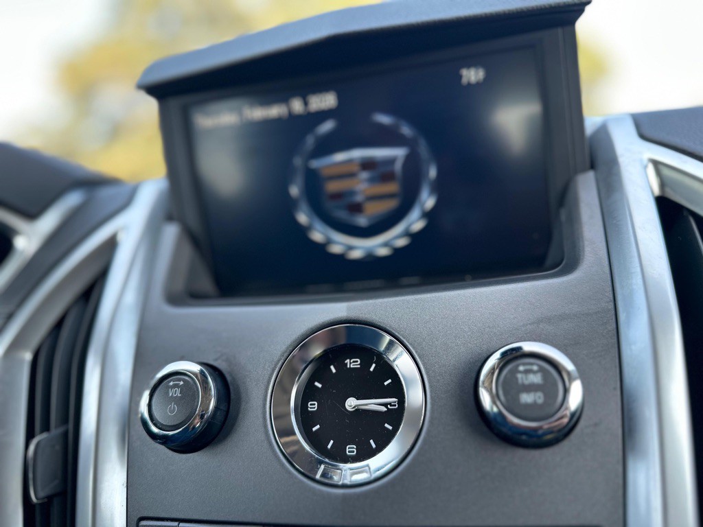 2012 Cadillac SRX Image 44