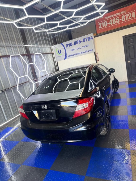 2012 Honda Civic Image 16
