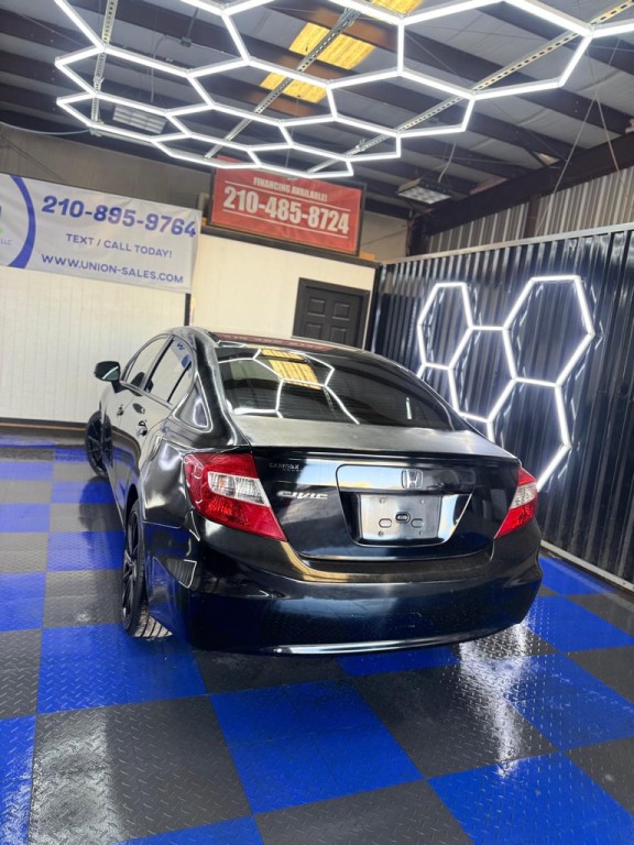 2012 Honda Civic Image 24