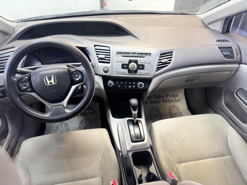 2012 Honda Civic Image 33