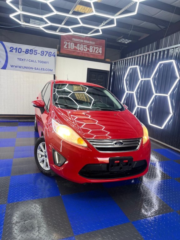 2013 Ford Fiesta Image 7