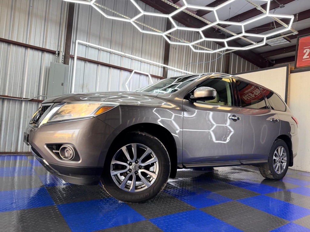 2013 Nissan Pathfinder Image 8