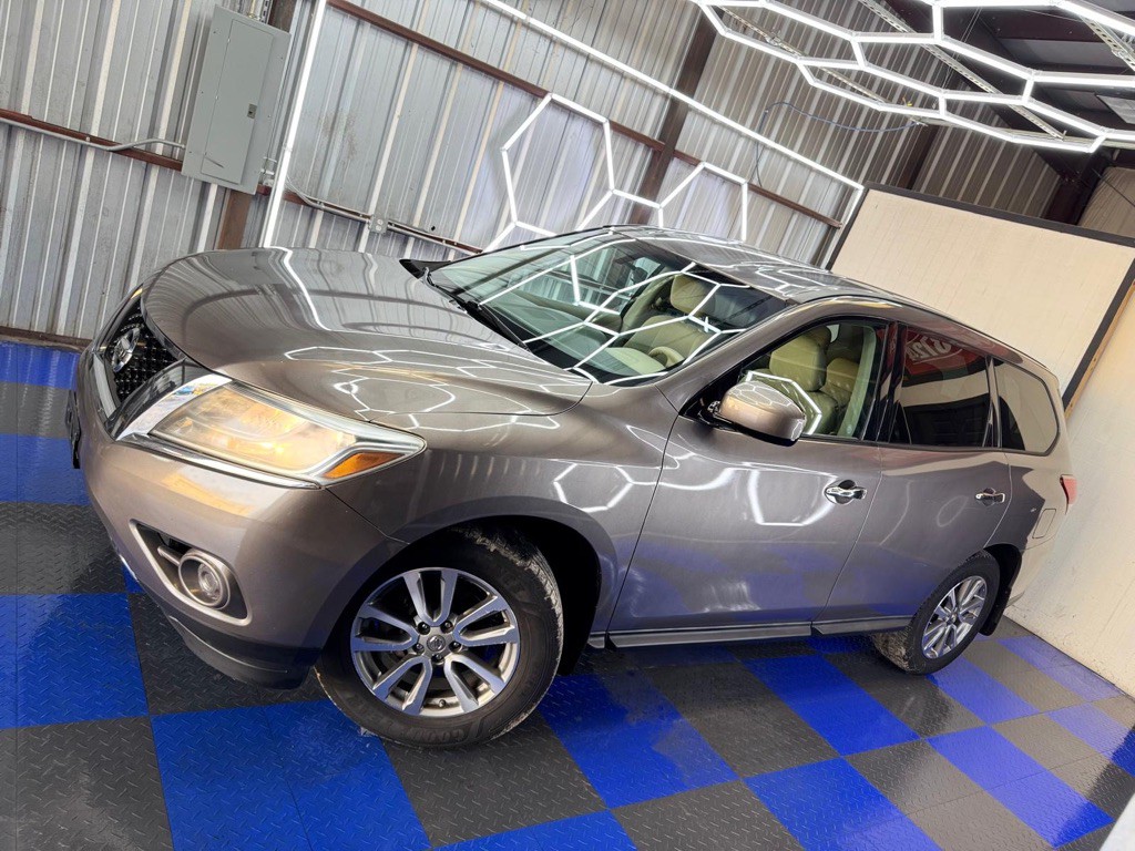 2013 Nissan Pathfinder Image 10