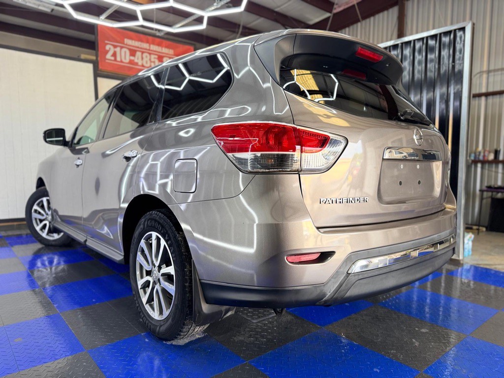 2013 Nissan Pathfinder Image 20