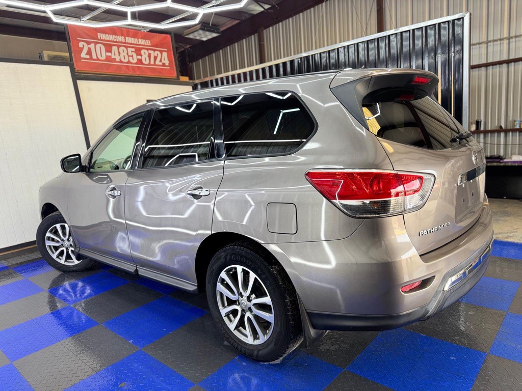 2013 Nissan Pathfinder Image 21