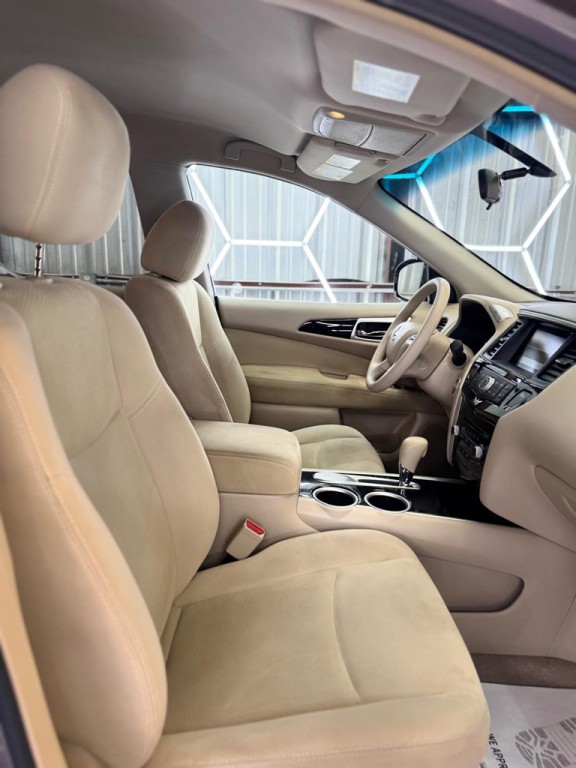 2013 Nissan Pathfinder Image 29