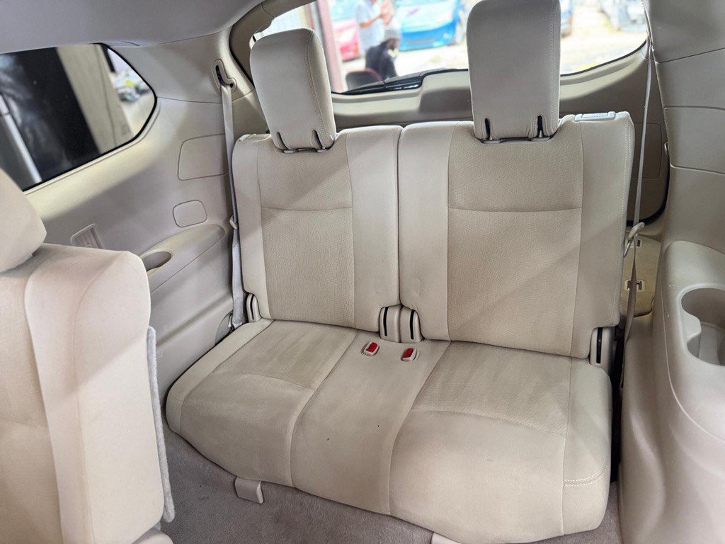 2013 Nissan Pathfinder Image 34