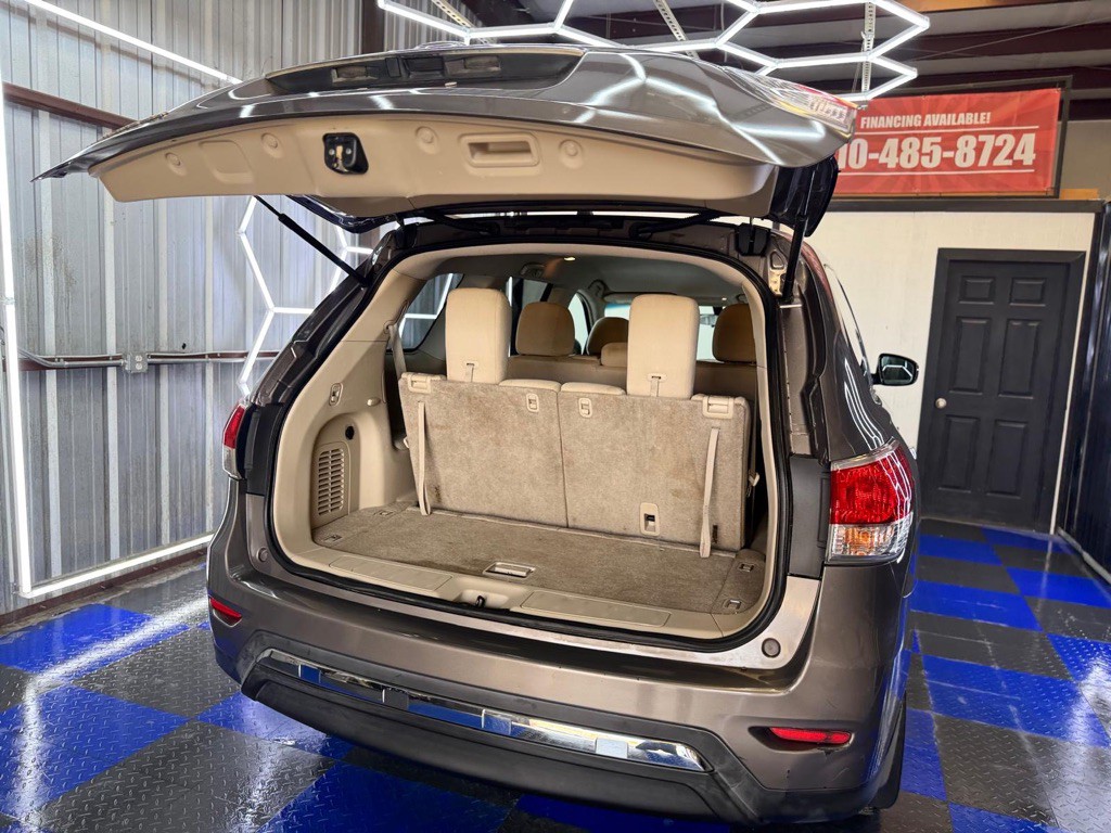 2013 Nissan Pathfinder Image 38