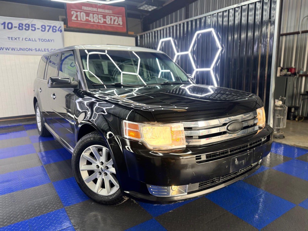 2011 Ford Flex Image 8