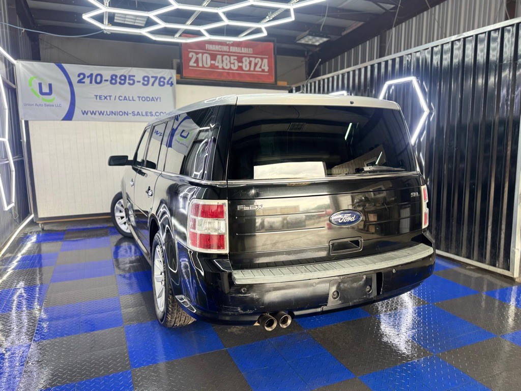 2011 Ford Flex Image 19