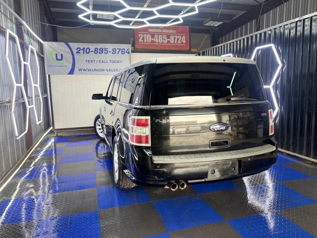 2011 Ford Flex Image 20