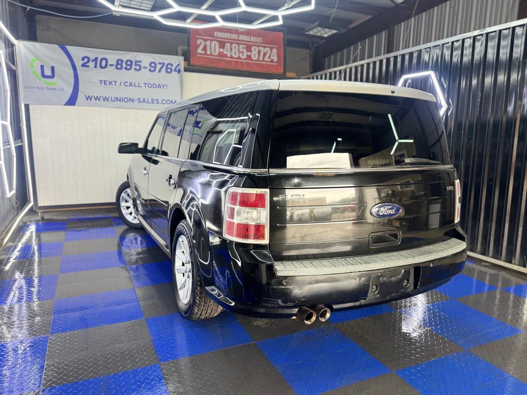 2011 Ford Flex Image 23