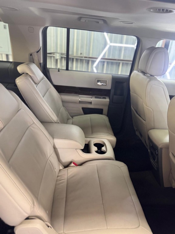 2011 Ford Flex Image 36
