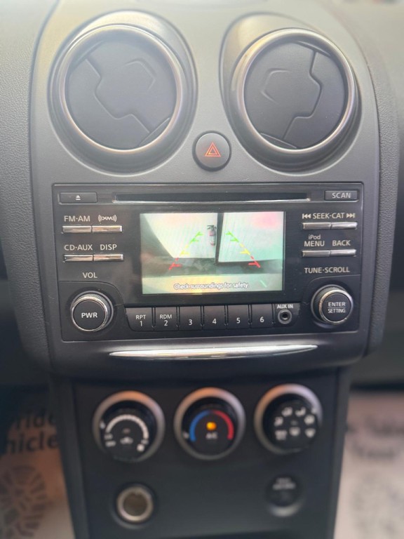 2014 Nissan Rogue Image 27