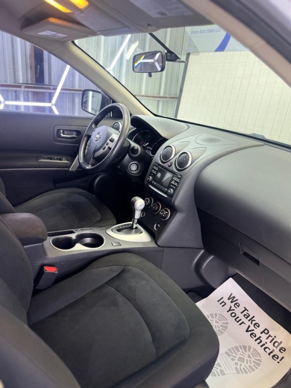 2014 Nissan Rogue Image 31
