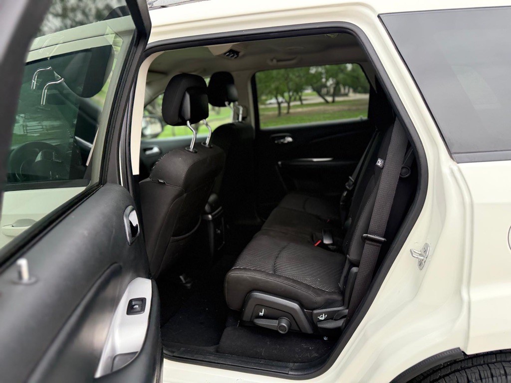 2018 Dodge Journey Image 31