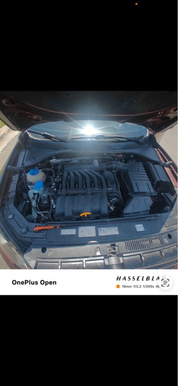2013 Volkswagen Passat Image 10