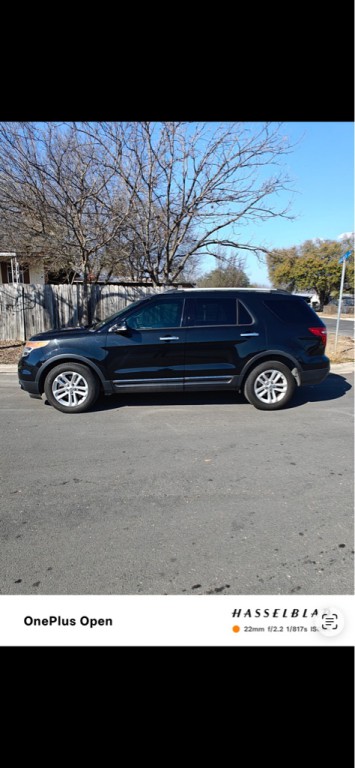 2015 Ford Explorer Image 2