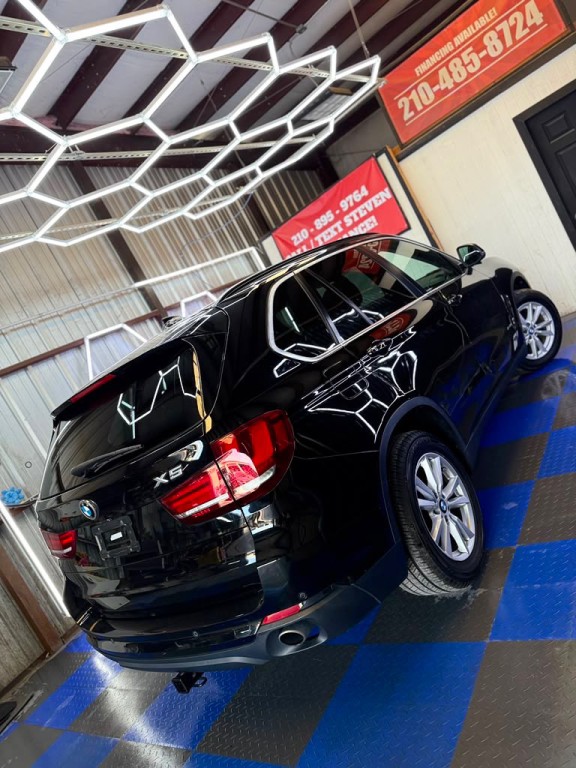 2015 BMW X5 Image 16