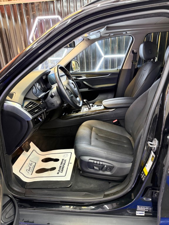 2015 BMW X5 Image 28