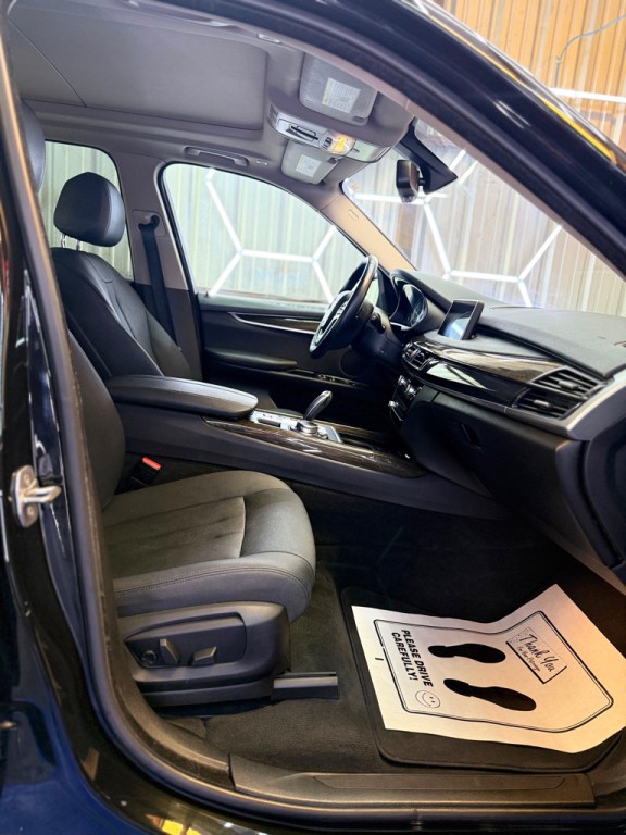 2015 BMW X5 Image 34
