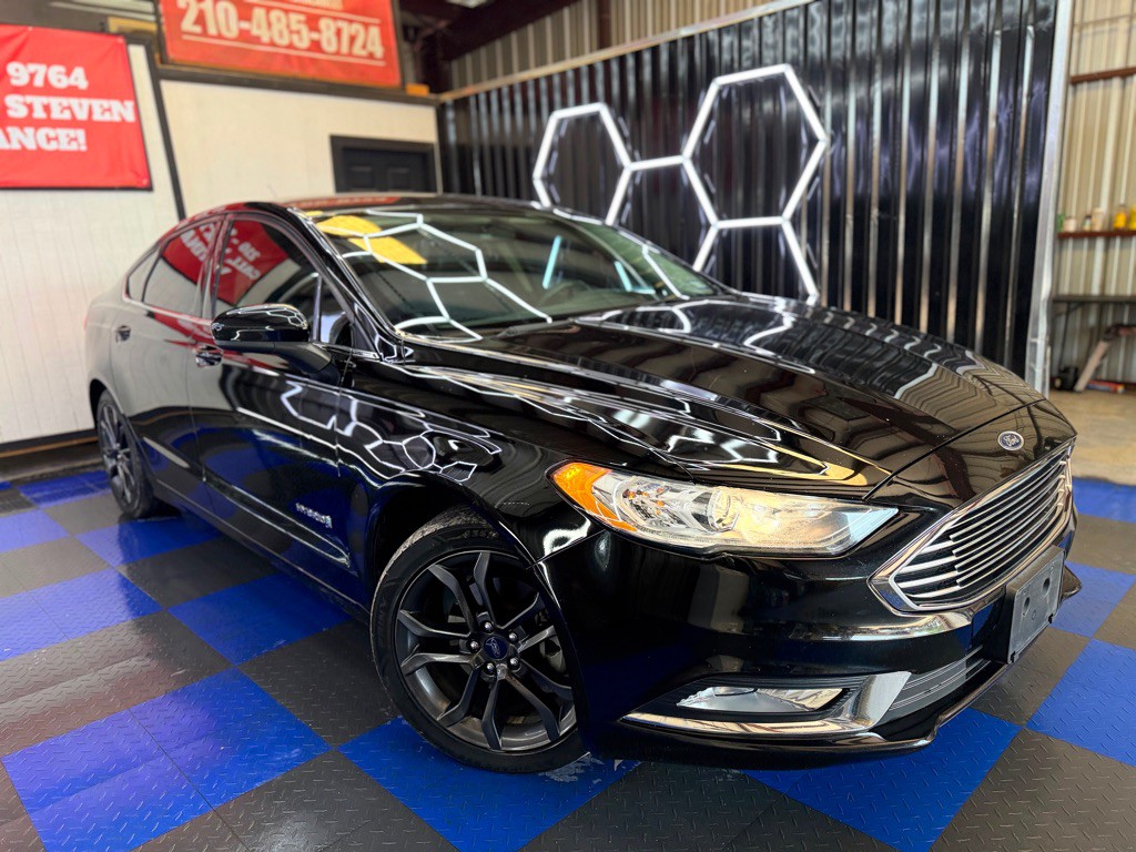 2018 Ford Fusion Image 3