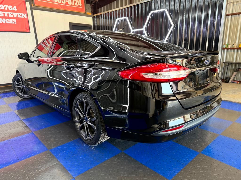 2018 Ford Fusion Image 16