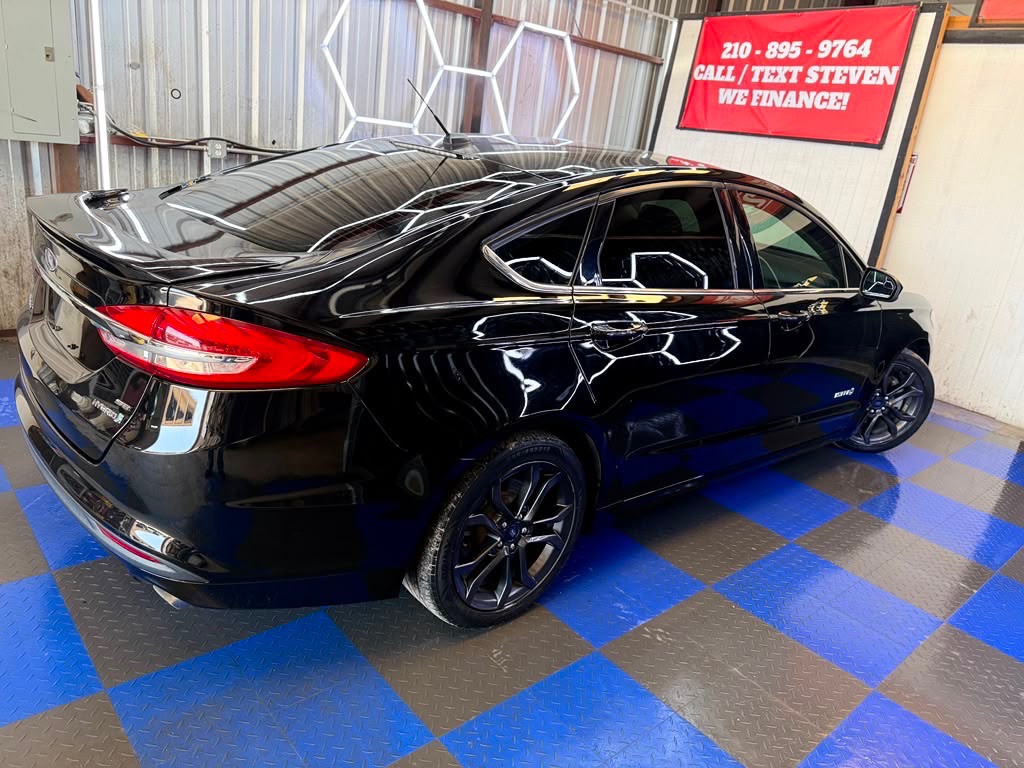 2018 Ford Fusion Image 22