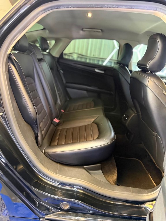 2018 Ford Fusion Image 35