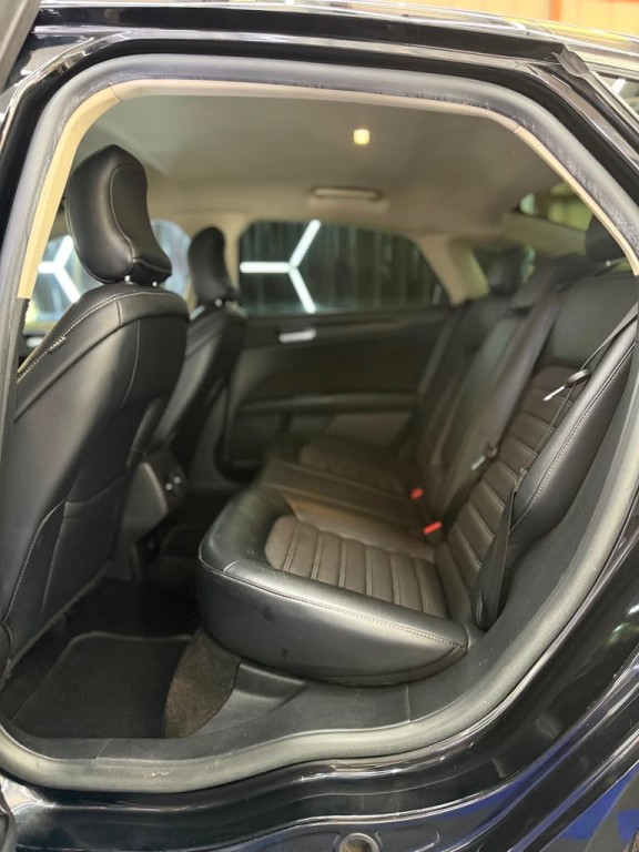 2018 Ford Fusion Image 37