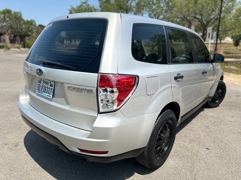 2009 Subaru Forester Image 27