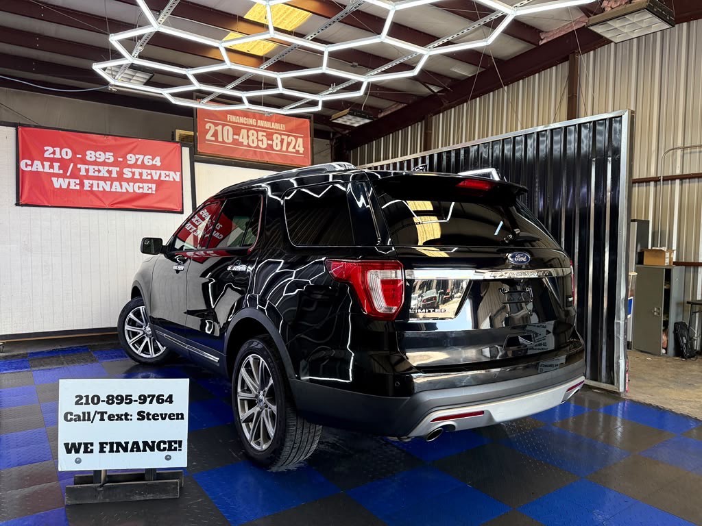 2016 Ford Explorer Image 24