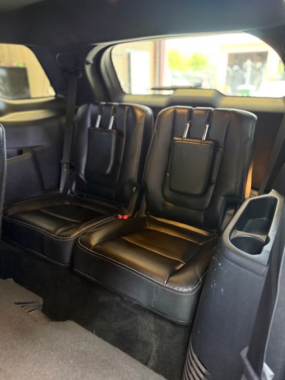 2016 Ford Explorer Image 43
