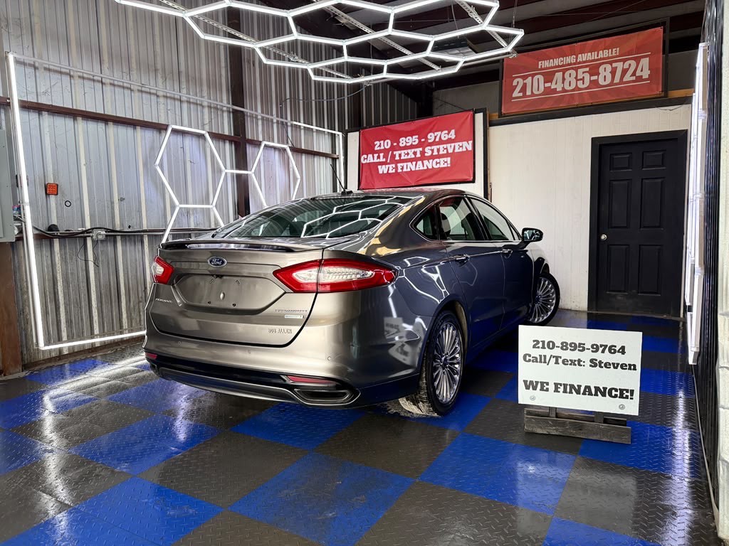 2013 Ford Fusion Image 16