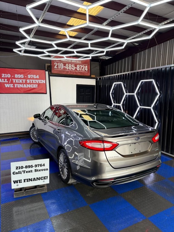 2013 Ford Fusion Image 21