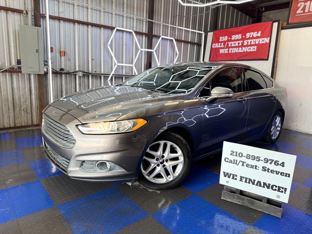 2013 Ford Fusion Image 3