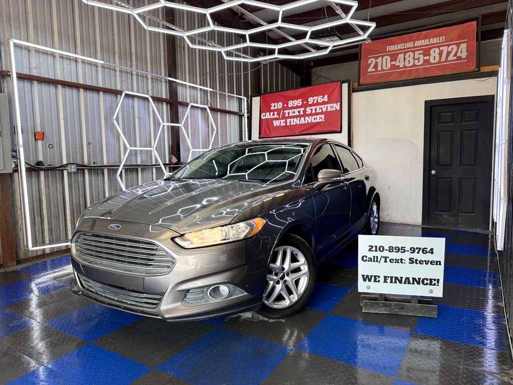2013 Ford Fusion Image 4