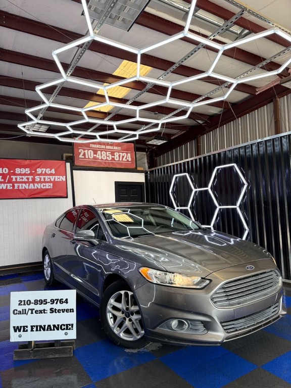 2013 Ford Fusion Image 11