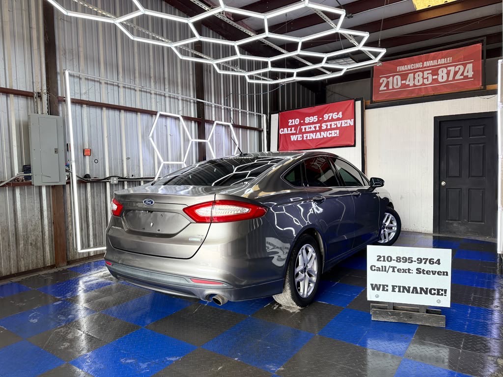2013 Ford Fusion Image 21