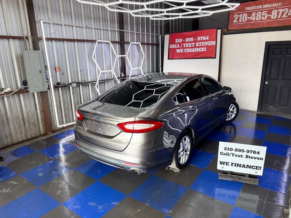 2013 Ford Fusion Image 22