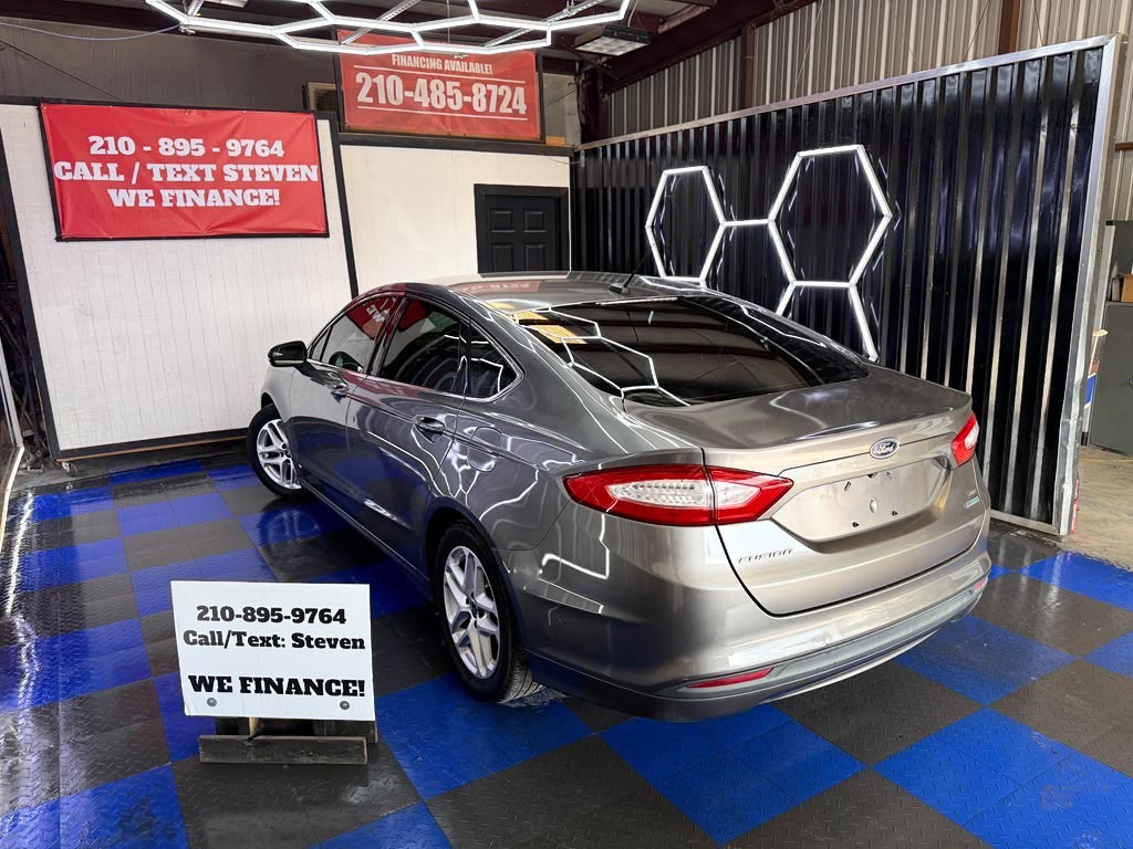 2013 Ford Fusion Image 28