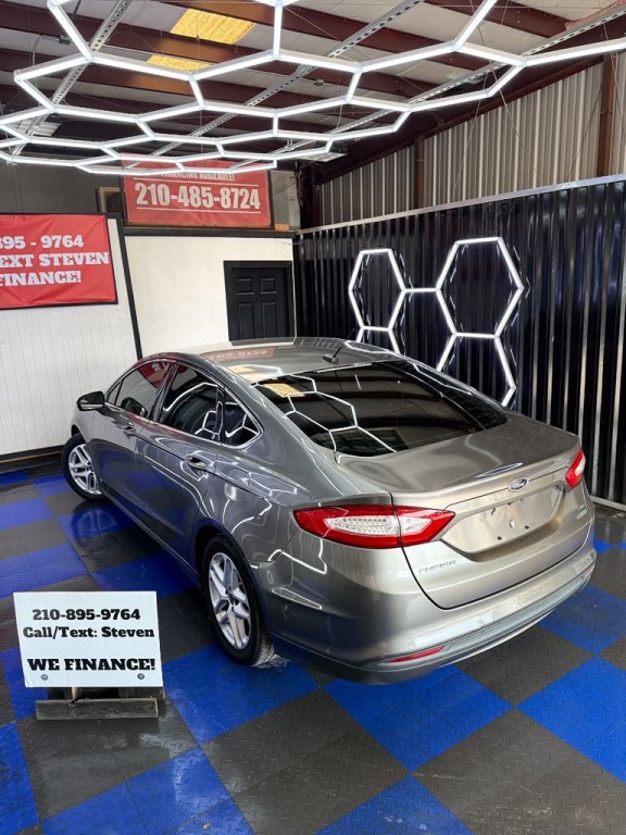 2013 Ford Fusion Image 29