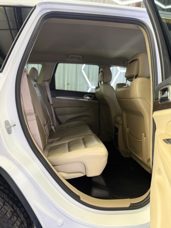 2014 Jeep Grand Cherokee Image 43