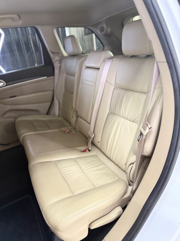 2014 Jeep Grand Cherokee Image 44