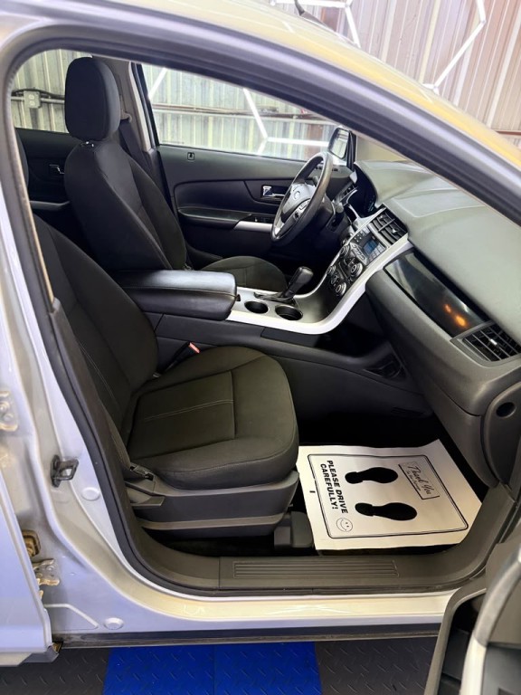 2014 Ford Edge Image 27