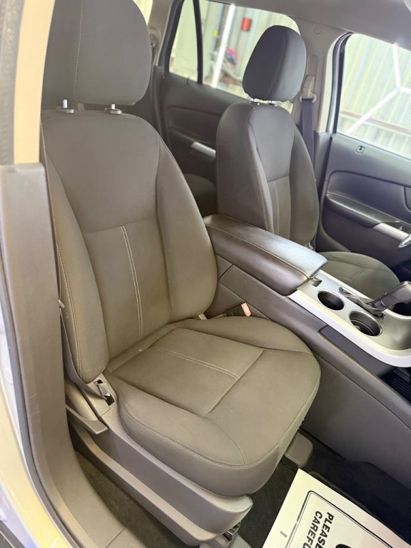 2014 Ford Edge Image 33
