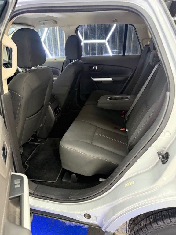 2014 Ford Edge Image 36