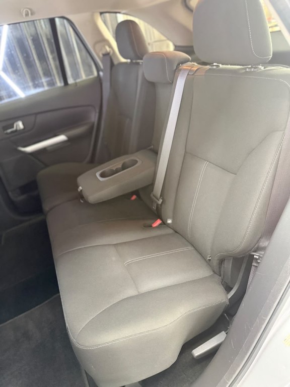 2014 Ford Edge Image 38