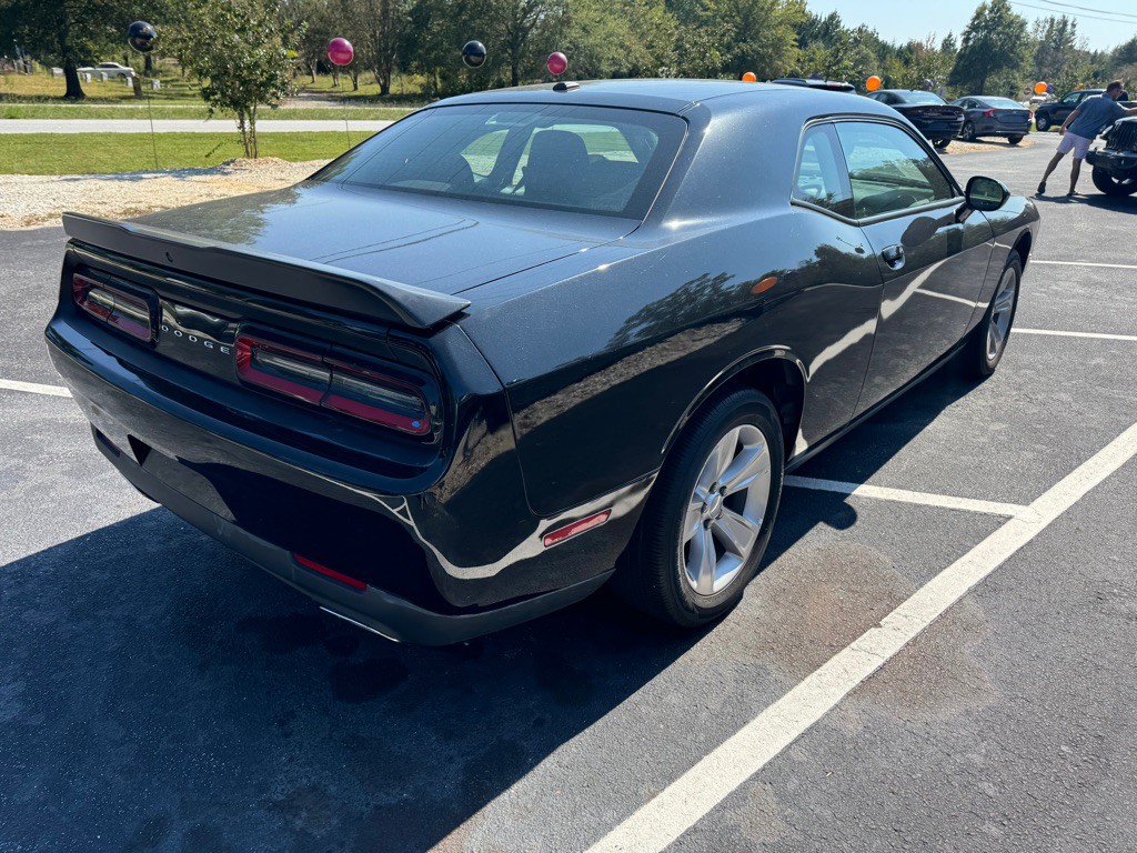 2023 Dodge Challenger Image 4