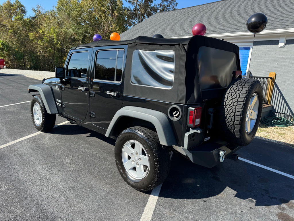 2018 Jeep Wrangler Image 2